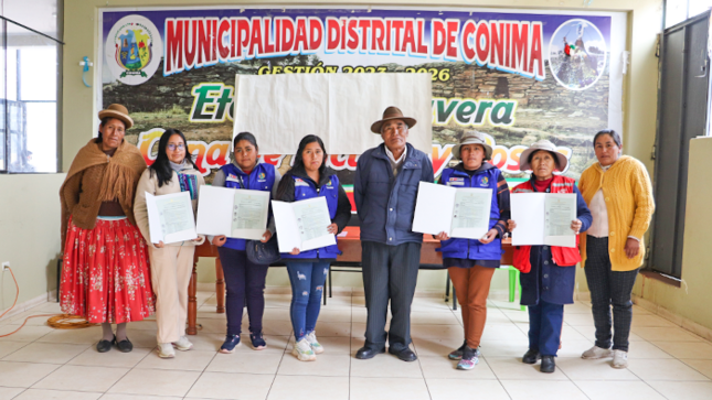 Reconocimiento a profesionales y actores sociales