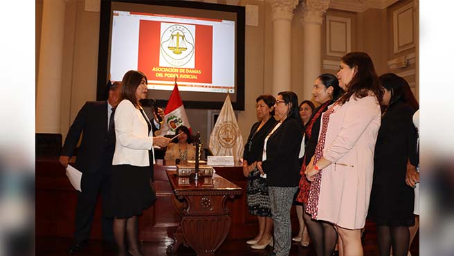 Jueza superior Nancy Carmen Choquehuanca tomó juramento a su junta directiva del Comité de Damas de la Corte Superior de Justicia del Callao  - Periodo 2025-2026 