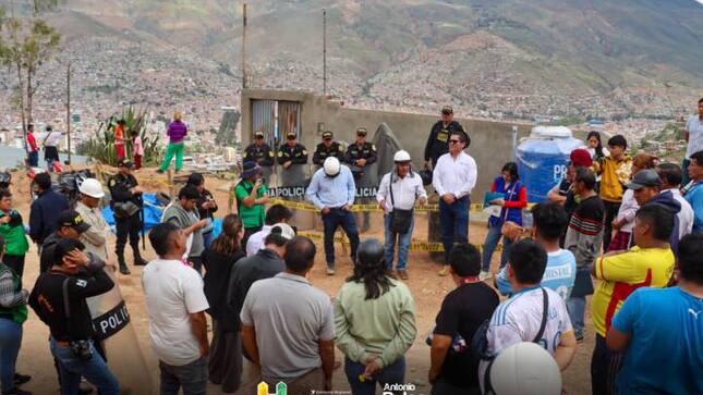 El proyecto tiene como objetivo construir estructuras de protección que mitiguen los riesgos de desastres.
