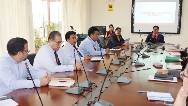 Titular de la institución se reunió con los funcionarios administrativos de la CSJPI