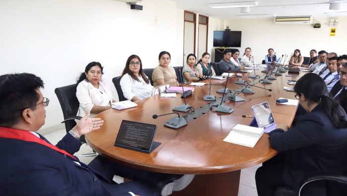 Titular de la institución se reunió con los funcionarios administrativos de la CSJPI