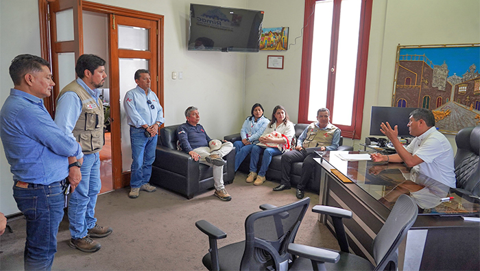 Quinta Presa con los representantes del Plan Turístico y Cultural Perú-Unesco (COPESCO)