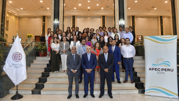 Cancillería capacita a funcionarios de doce sectores para la gestión de proyectos de cooperación APEC