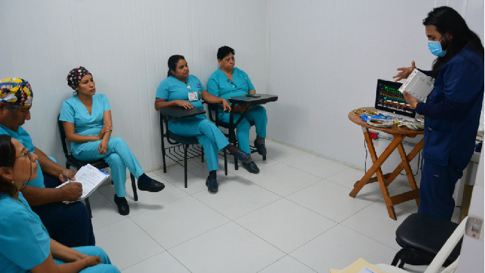 Fortalecemos suficiencia de atención, adquirimos 16 monitores de funciones vitales