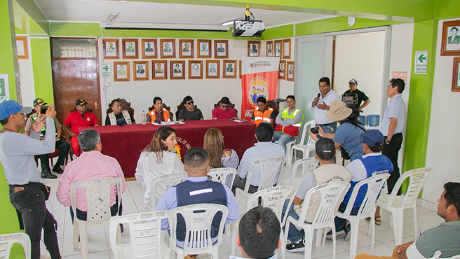 Plataforma de defensa civil realiza mesa de trabajo sobre la problemática del rio Huarmey