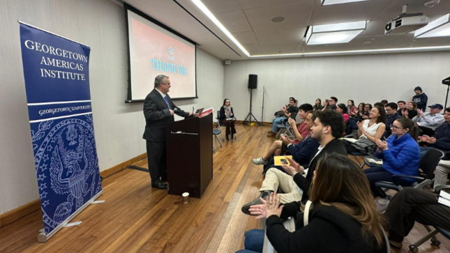 Conversatorio en la Universidad de Georgetown reafirma los fuertes lazos comerciales y de cooperación entre el Perú y los Estados Unidos