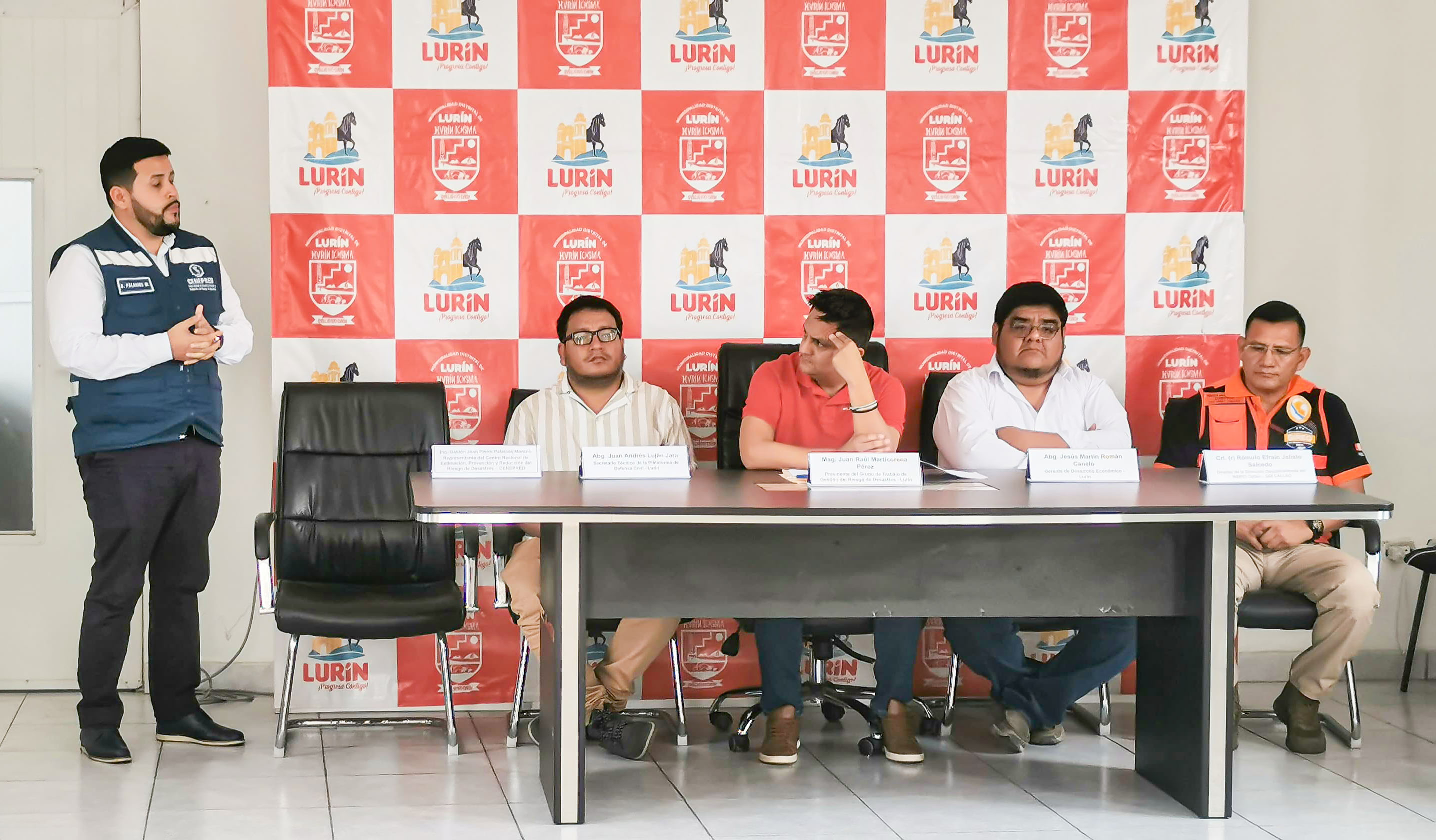 Cenepred fortalece la prevención y la reducción del riesgo de desastres en Lurín y Surquillo con asistencias técnicas