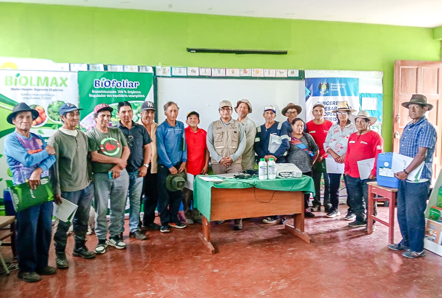 Capacitaci贸n en Agricultura Regenerativa y Asociatividad Agropecuaria en Sumbilca