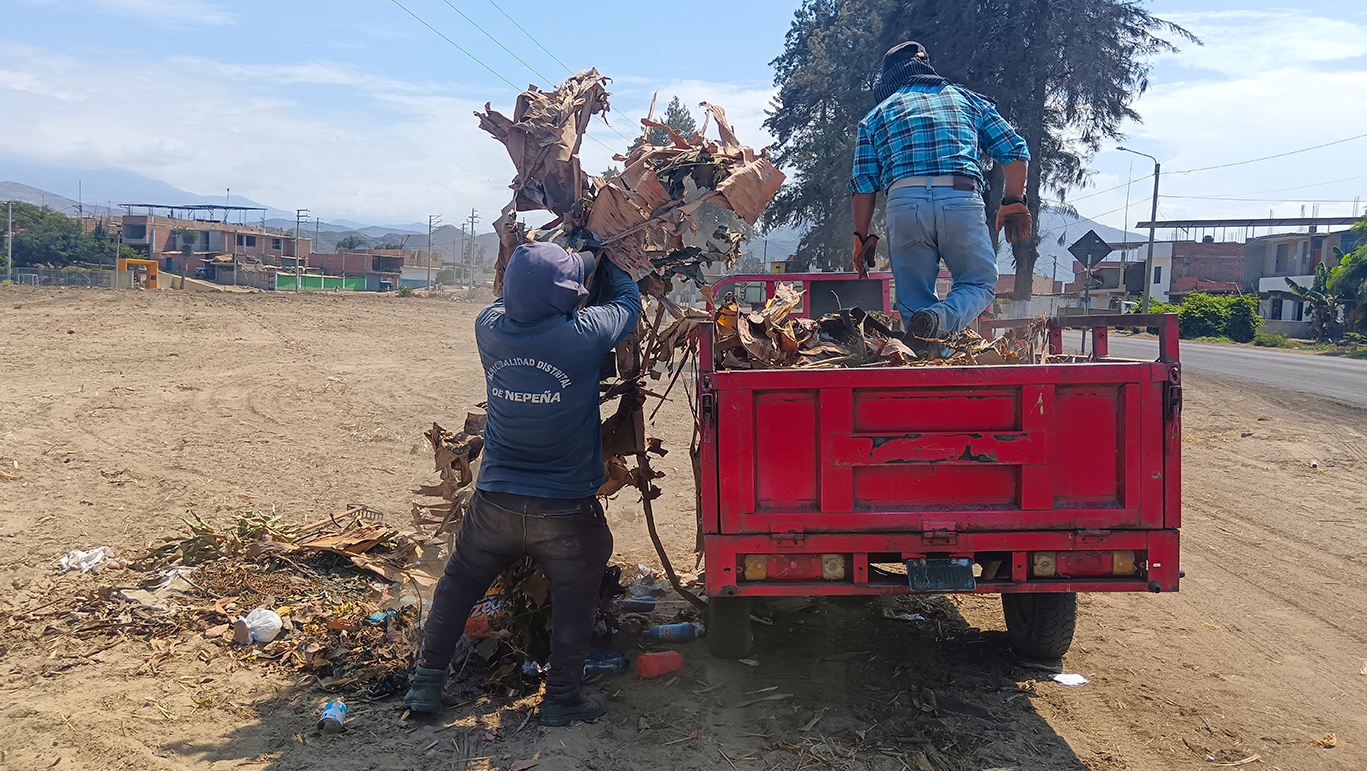 Municipio refuerza limpieza en el ingreso a San Jacinto
