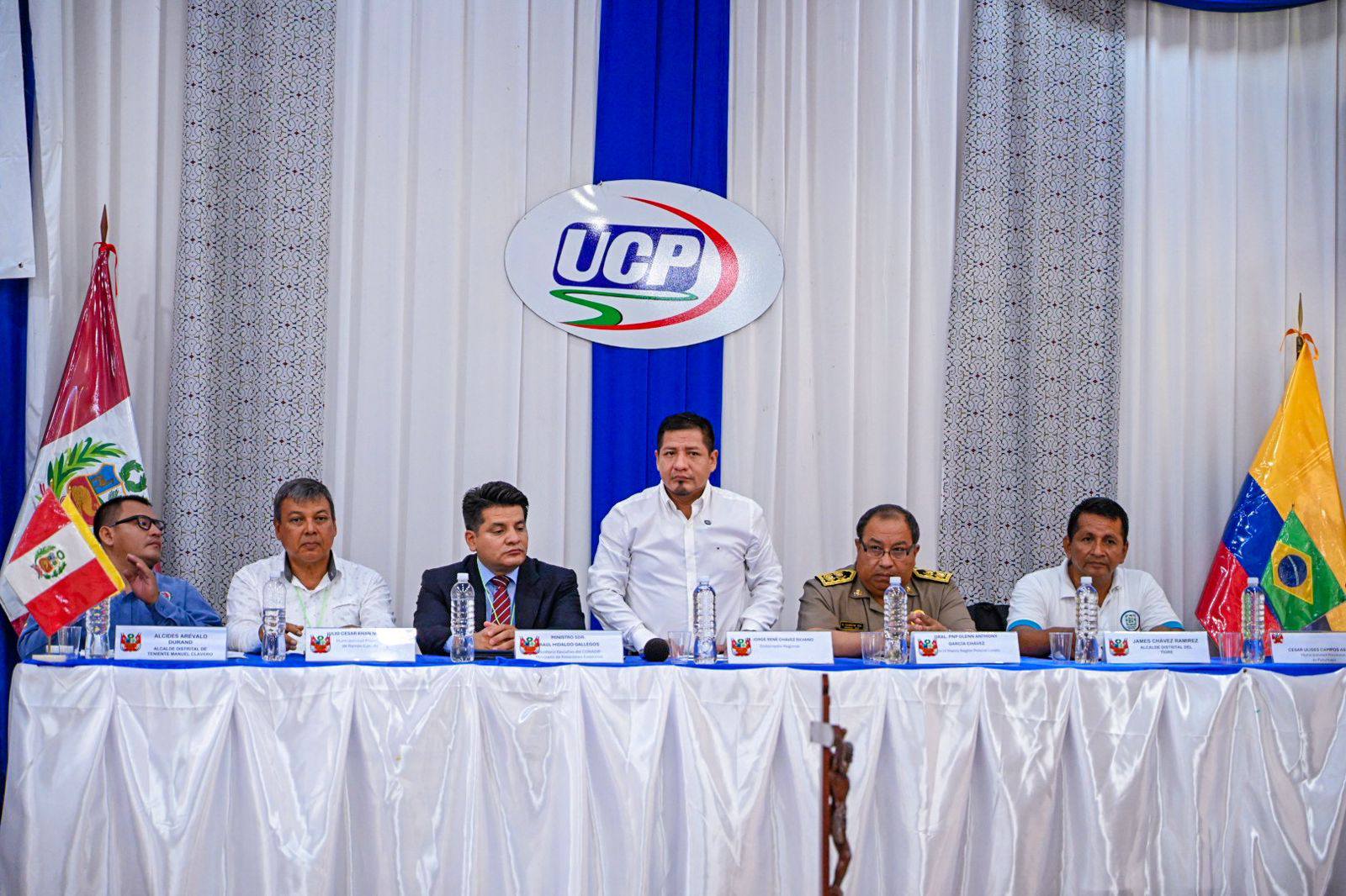 "El Gobernador René Chávez lidera encuentro regional por el desarrollo fronterizo"