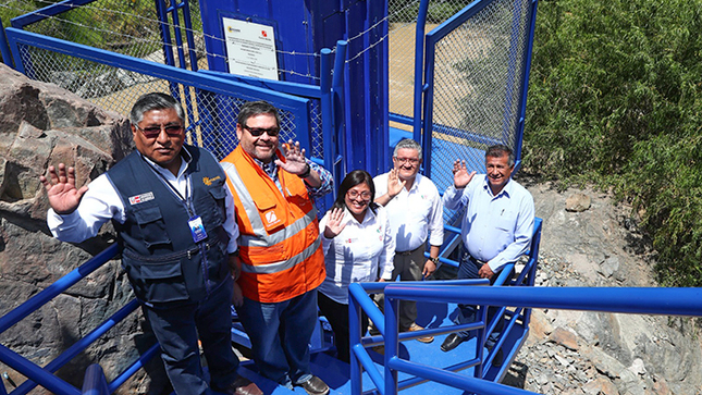 Arequipa: Ministro del Ambiente supervisa estación de monitoreo hidrológico de alta tecnología en Uchumayo