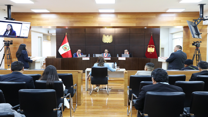Presidenta del Tribunal Constitucional Luz Pacheco dictó conferencia magistral en el centro de Altos Estudios Nacionales