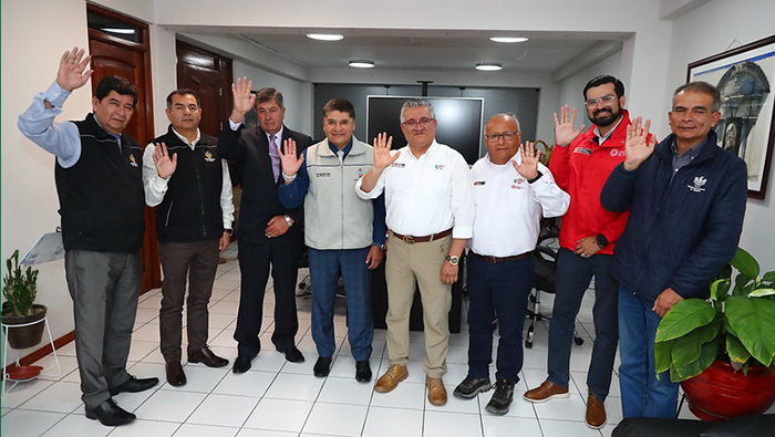 Ministro del Ambiente y alcalde de Arequipa promoverán proyectos ambientales clave para la Ciudad Blanca