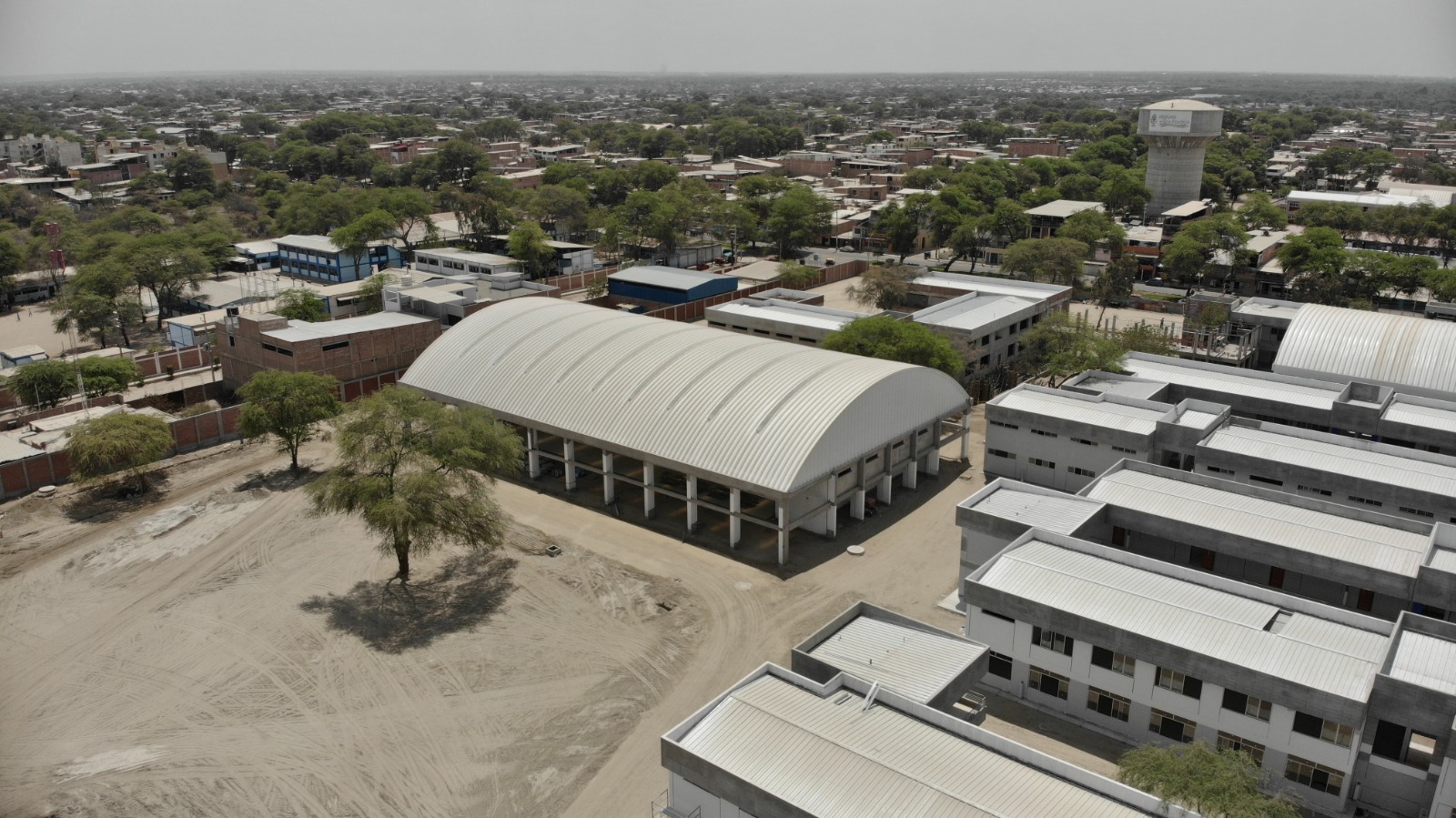 Tecnológico Almirante Miguel Grau que construye el GORE contará con cancha deportiva y pista atlética