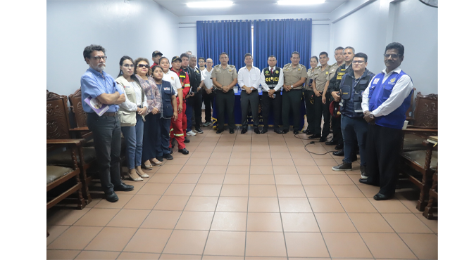 En esta importante reunión, se presentó una exposición sobre el uso eficiente de la Inteligencia Artificial en nuestras cámaras de seguridad, una herramienta clave que nos permite detectar rostros, placas de vehículos y otros elementos para mejorar la vigilancia y la protección de todos los agustinianos.
Seguiremos trabajando para hacer de nuestro distrito un lugar más seguro para todos.