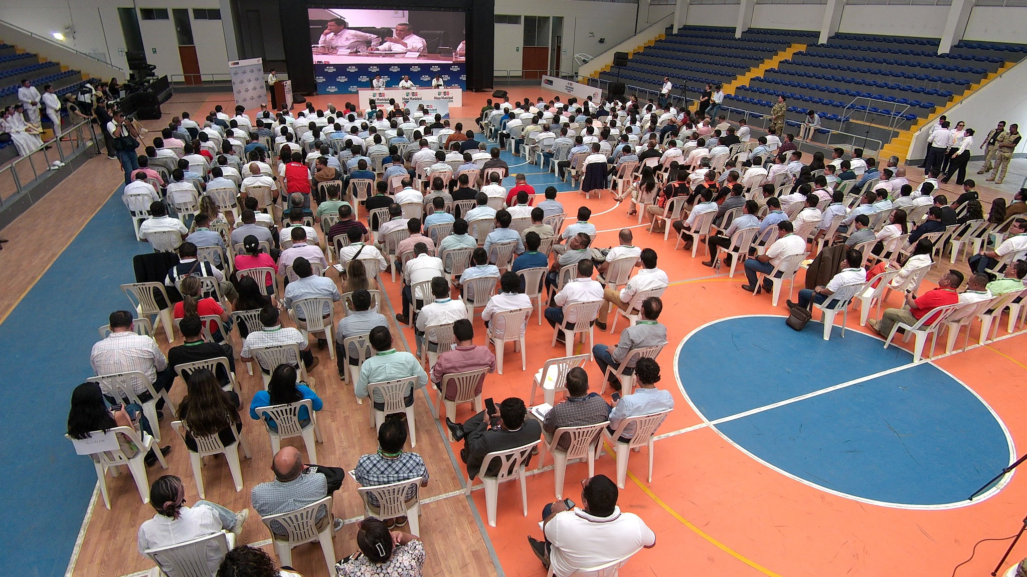 Alcalde de la MDM participa en la Reunión de Mesa Municipal
