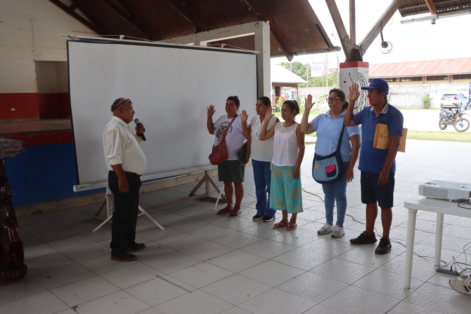 En Yarinacocha se aprobaron siete proyectos en segundo taller de presupuesto participativo 2026-2028