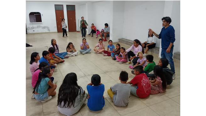 Aprenderán a transmitir emociones, jugar con la improvisación y descubrir su lado más divertido en un ambiente dinámico y lleno de risas.  
¿𝐐𝐮é 𝐚𝐩𝐫𝐞𝐧𝐝𝐞𝐫á𝐬?
🎭 Técnicas básicas de clown e improvisación.  
🎭 Expresión corporal y gestualidad cómica.  
🎭 Desarrollo de la creatividad y juego escénico.  
🎭 Trabajo en equipo y conexión con el público.  
📍 Lugar de inscripción: Subgerencia de Educación, Cultura y Deportes (Av. Ancash, cuadra 23).
🕐 Horario de atención:  
• Lunes a viernes: 8:00 am - 5:00 pm.  
• Sábados: 8:00 am - 12:30 pm.  