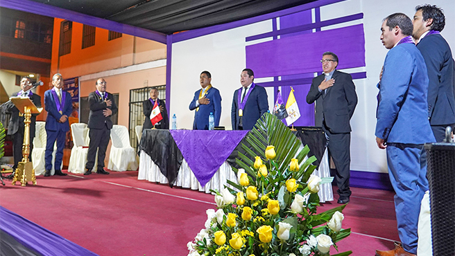 sesión solemne por el 175 aniversario del hallazgo del lienzo original del Señor Crucificado del Rímac, declarado Patrimonio Cultural de la Nación