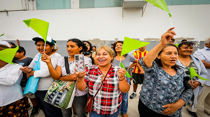 Vecinos se mostraron agradecidos con la nueva obra