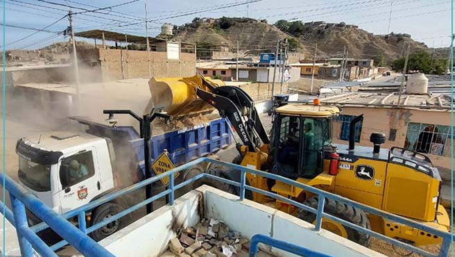 Municipalidad realizó limpieza en terreno del local comunal del PUEBLO JOVEN 13 DE JULIO