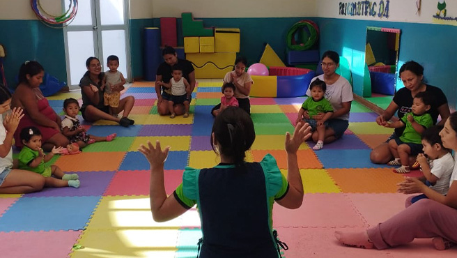 Niños de ludotecas disfrutan de sus vacaciones útiles a través del “Piscinazo Kids 2025”