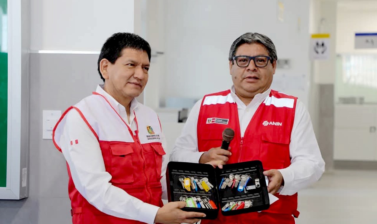 Entrega del nuevo hospital San Juan de Matucana