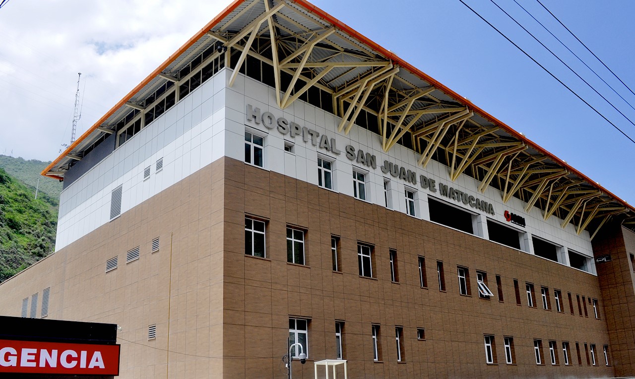 Entrega del nuevo hospital San Juan de Matucana