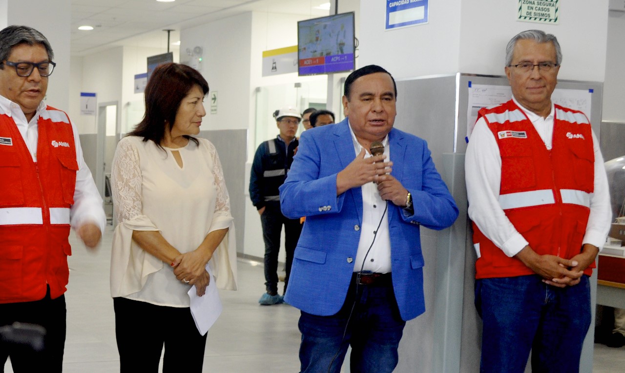 Entrega del nuevo hospital San Juan de Matucana