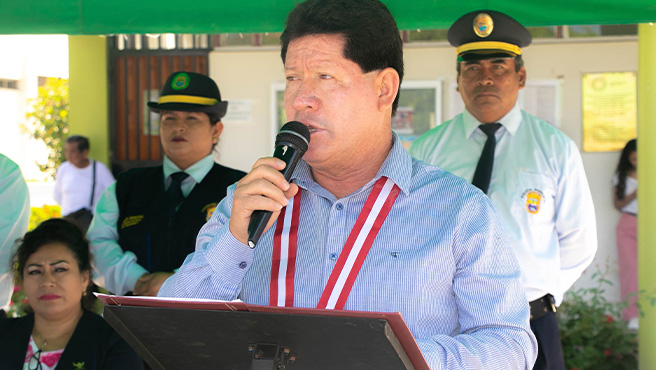 A.H. Santo Domingo participa de izamiento de banderas al conmemorar sus 58 años de fundación