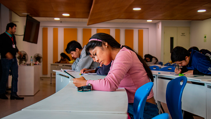 Beca 18 del Pronabec permite estudiar una carrera profesional sin preocupaciones económicas