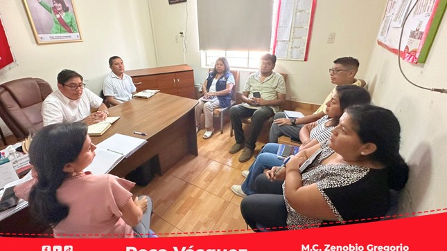 Director Ejecutivo de la RIS Chilca Mala sostiene importante reunión con su equipo de gestión