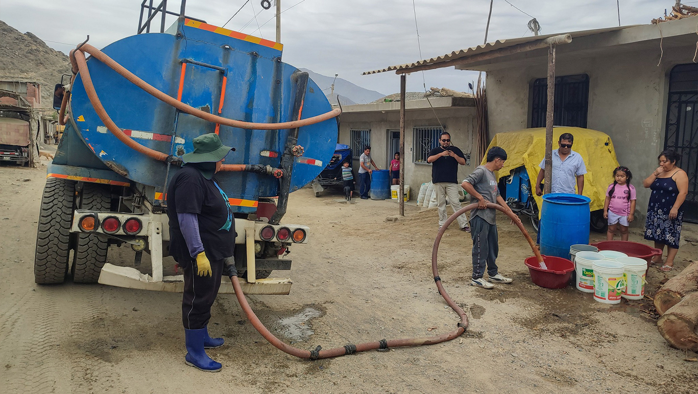 "Estamos trabajando en la reparación del daño para restablecer el servicio de agua"