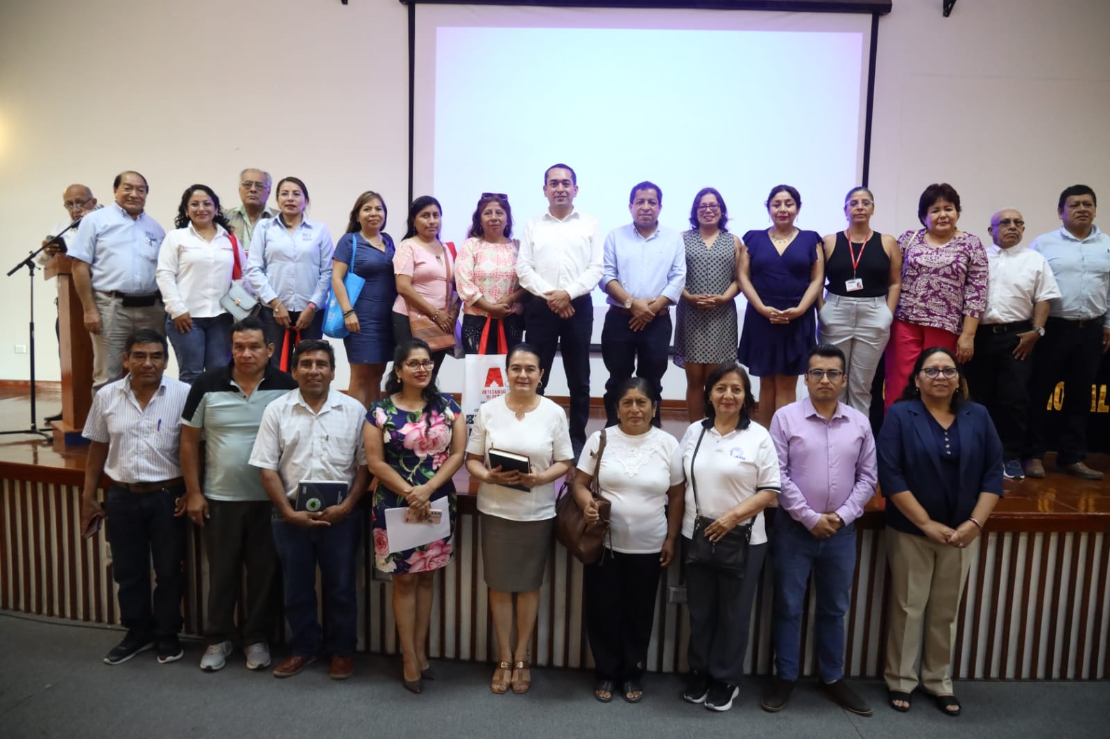 GORE instala Consejo Regional de Fomento Artesanal para impulsar el trabajo de los artesanos de todas las provincias de Piura