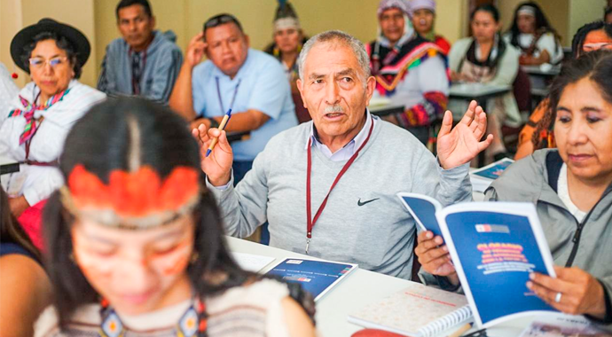 Curso de lenguas indígenas