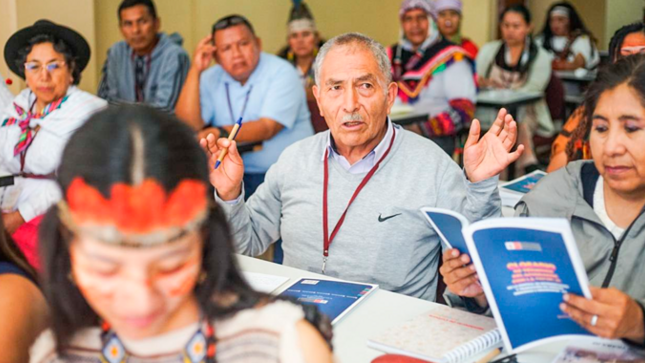 Curso de lenguas indígenas