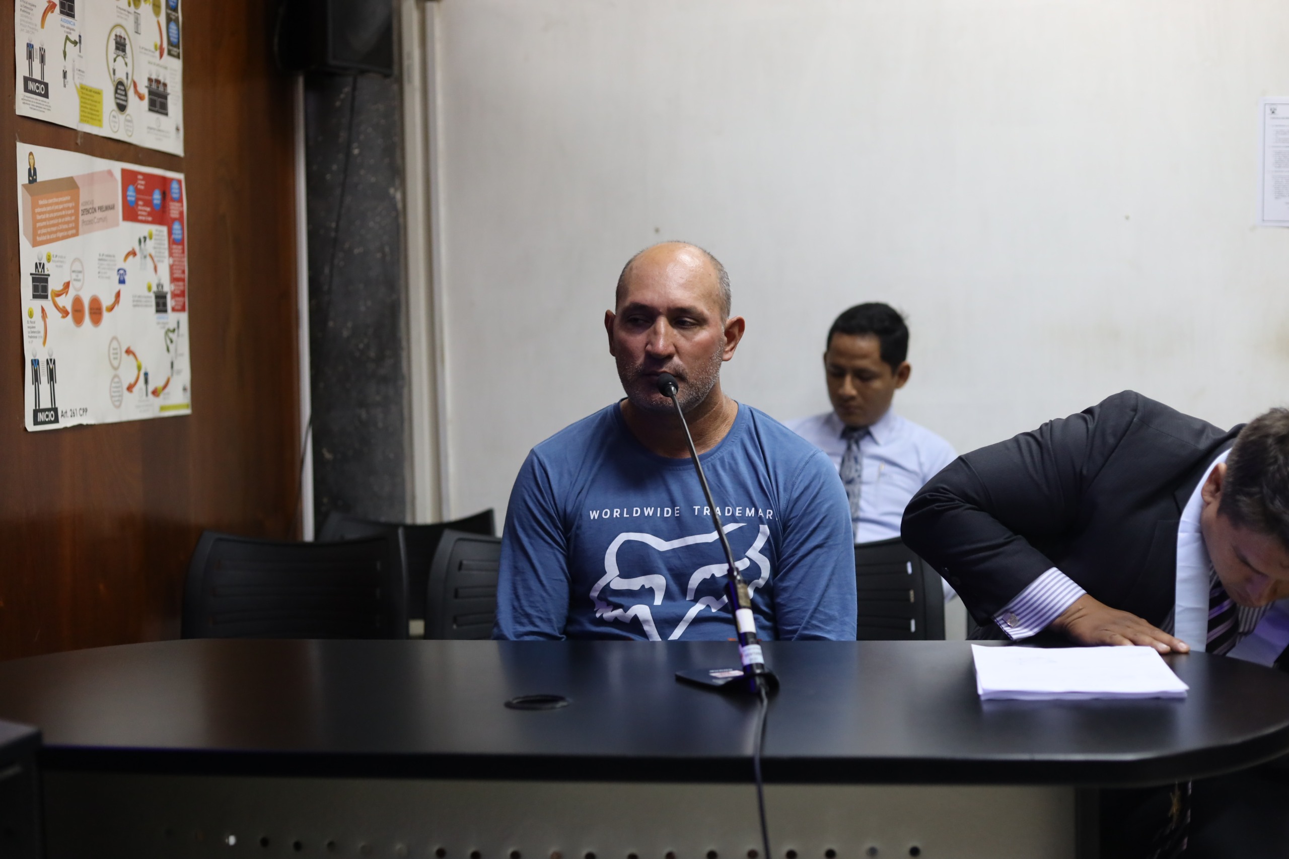 ciudadano peruano Edgar Alfredo Vásquez Ballesteros