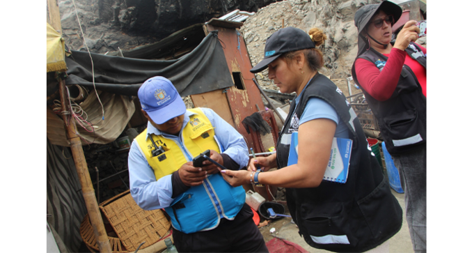 En este operativo, se intervinieron varios espacios que estaban siendo utilizados como depósitos de basura, representando un riesgo para la salud pública y la seguridad de los vecinos. Asimismo, se inspeccionó una presunta cochera clandestina donde se almacenaban motos lineales y mototaxis, lo que generaba preocupaciones respecto a la posible actividad irregular en la zona. 
Estas acciones forman parte de los esfuerzos municipales para garantizar el orden, la limpieza y la seguridad en el distrito, promoviendo condiciones de vida más saludables para todos los residentes.