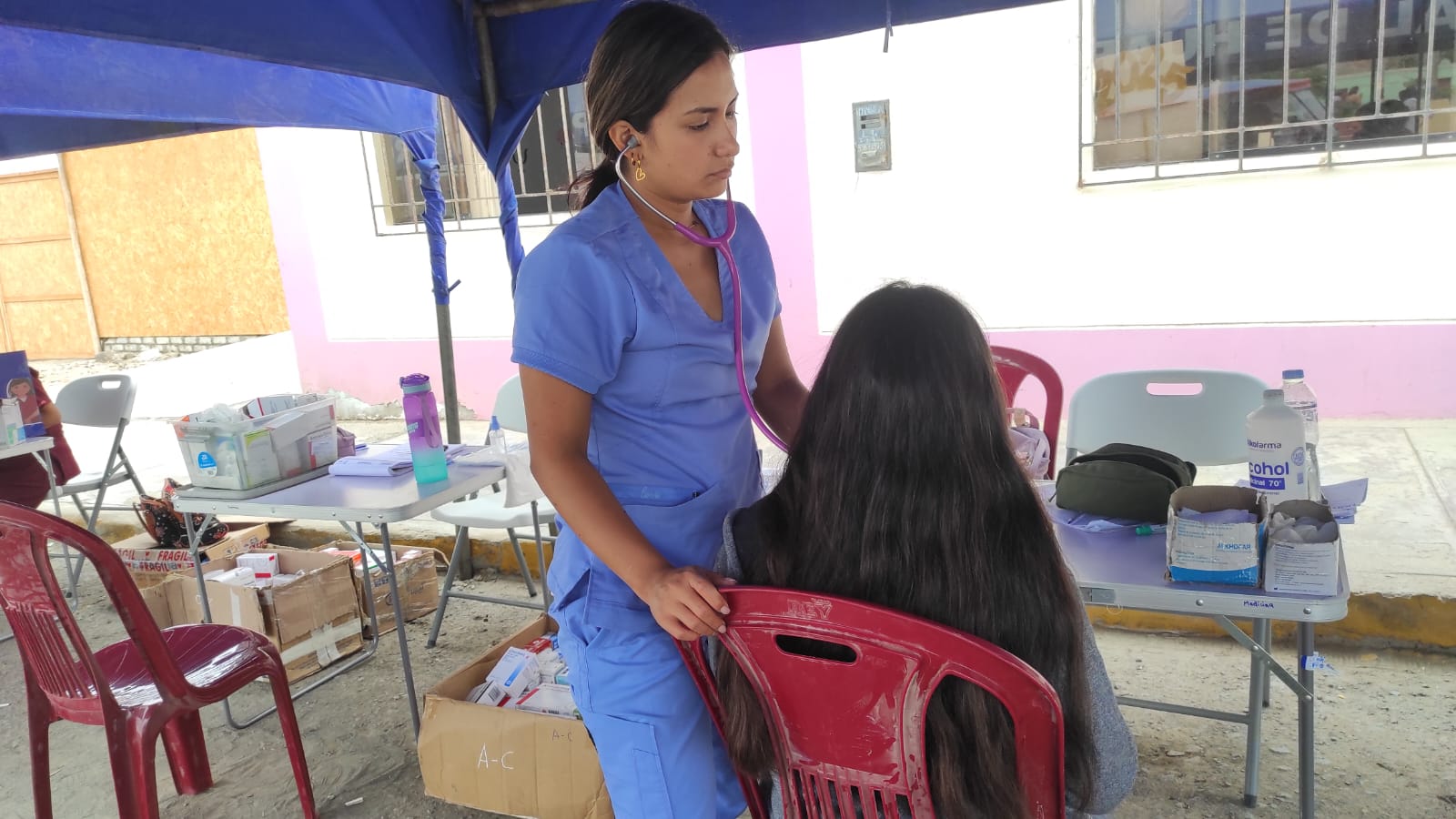 Municipalidad realiza campaña de salud gratuita en el A.H. Santo Domingo