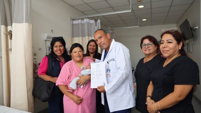 Hospital de Lima Este – Vitarte y Reniec se unen para registrar a bebés desde el día de su nacimiento