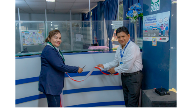 Alcaldesa participa de inauguración de agente Osinergmin. 