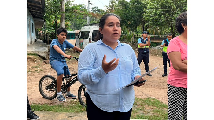 Juramentaci贸n al Comit茅 de Desarrollo y Gesti贸n Puerto Azul.