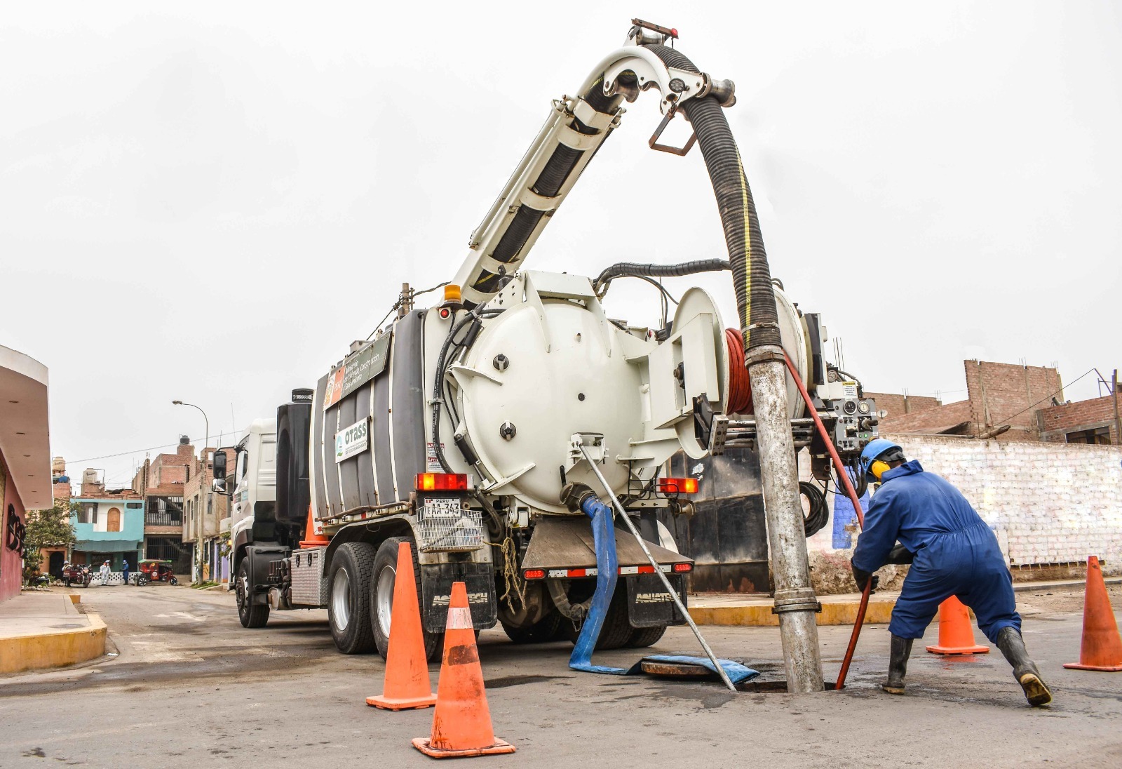 Estrategia del OTASS limpiará más de 40 kilómetros de redes de alcantarillado en Huaral
