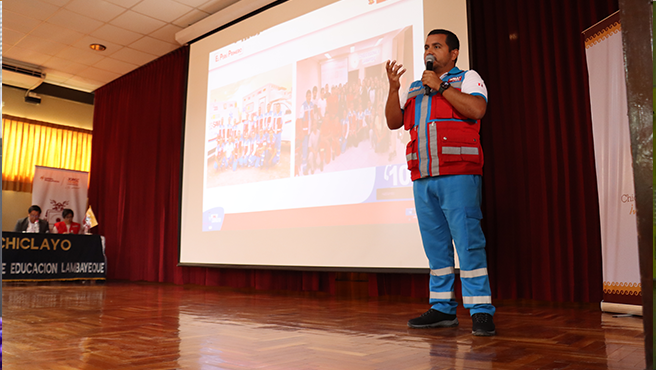 Geresa Lambayeque capacita a docentes en primeros auxilios para fortalecer la seguridad en las escuelas