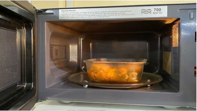 Comida recalentada y refrigeración inadecuada: los errores que pueden causar intoxicaciones