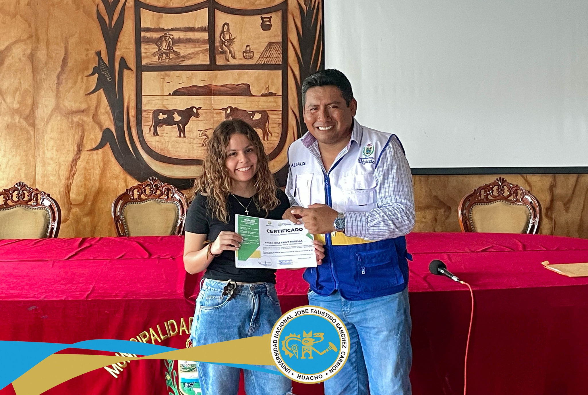 Como parte de las iniciativas de la Municipalidad Distrital de Végueta para fortalecer el sector agropecuario, se llevó a cabo el taller “Buenas Prácticas e Inocuidad en la Producción de Leche”.