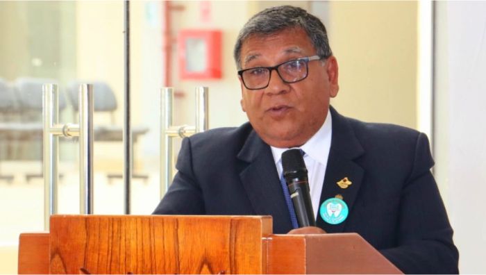 director regional de salud