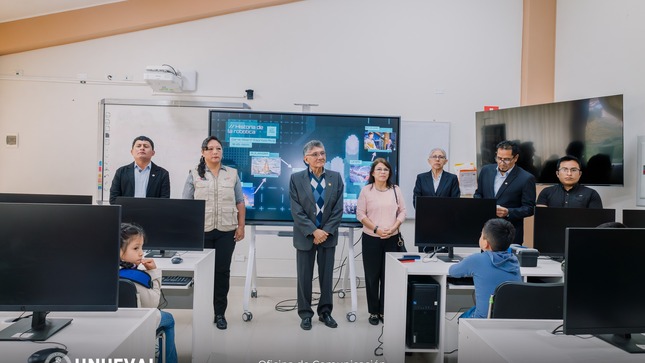 Inauguración del taller de robótica