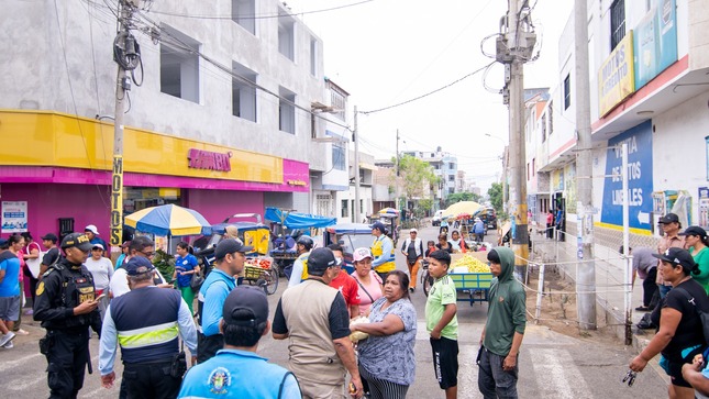Inician operativos de control de comercio ambulatorio en zona rígidas 