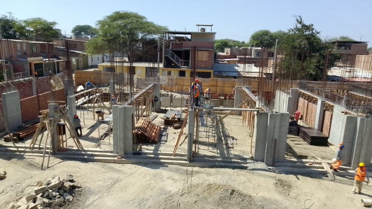 Pronied reinicia la reconstrucción de la I.E N.° 016 Emilia Barcia Boniffatti en Piura